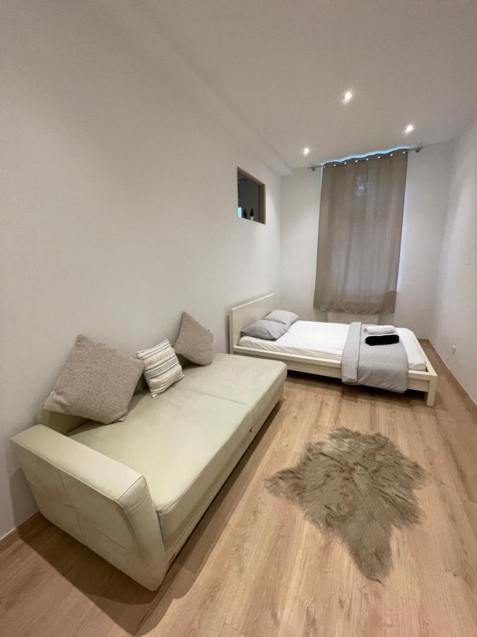 Cozy 8-Person Home In Vienna Located At Haberlgasse 82 N1 외부 사진