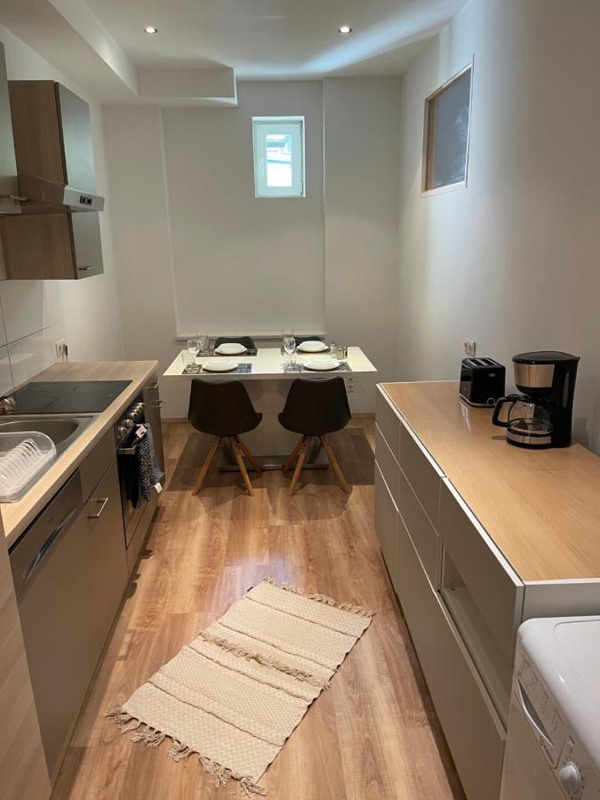 Cozy 8-Person Home In Vienna Located At Haberlgasse 82 N1 외부 사진