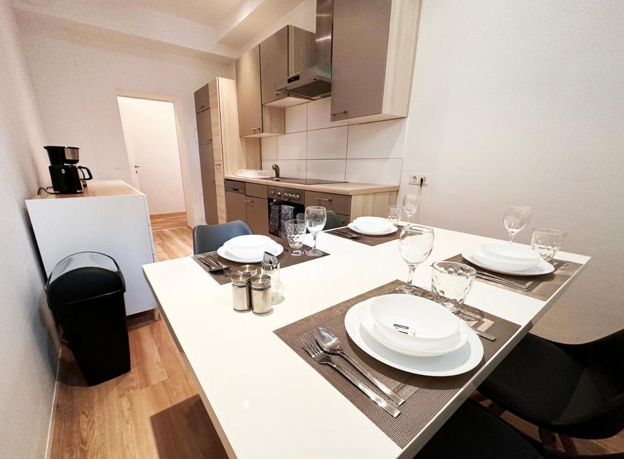 Cozy 8-Person Home In Vienna Located At Haberlgasse 82 N1 외부 사진